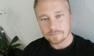 Ble vitne til drapet: - Fyren kom ut med øksa i hånda, helt blodig